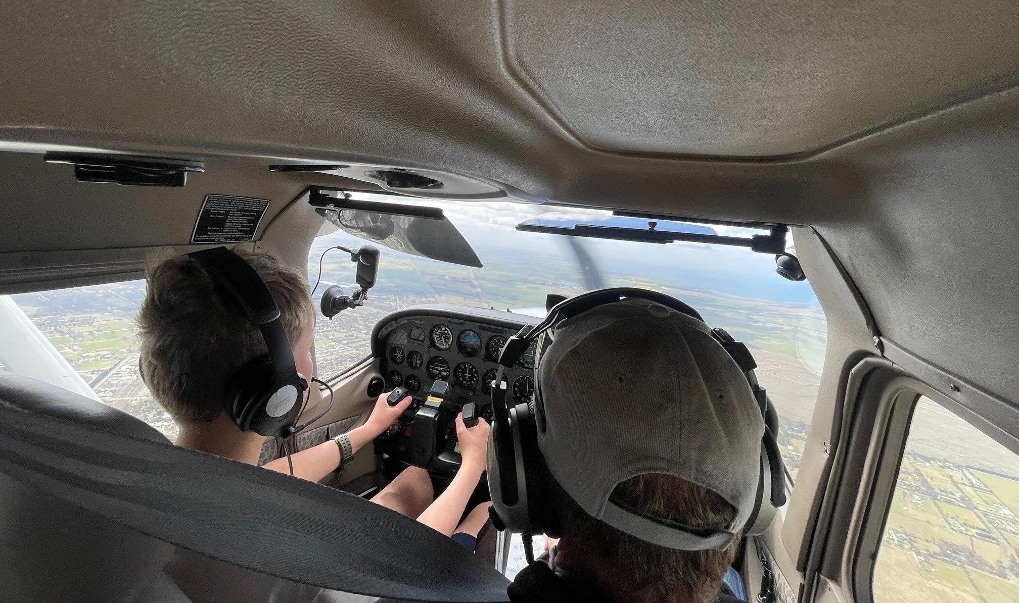 Fly a plane experience in Tampa Bay Florida